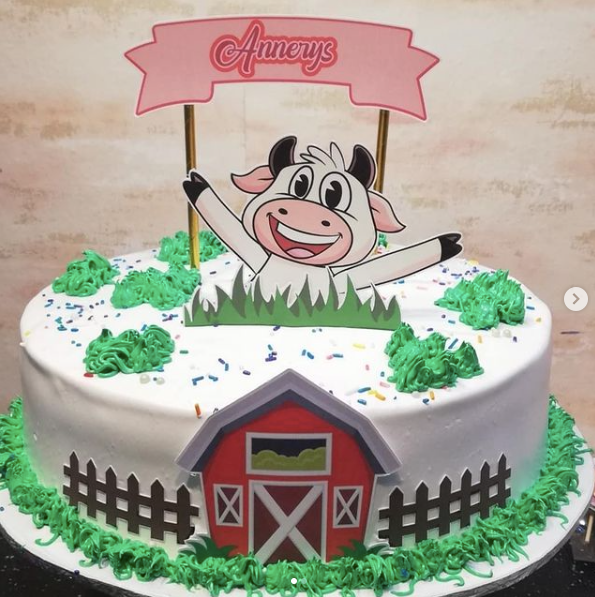 Fondant Animal Cake Topper – A Cake Creation
